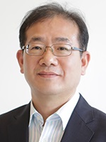 Yi, Moon Kyu  사진